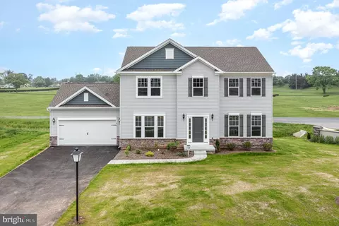 65 Bennington Way, Carlisle, PA 17013