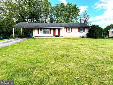 287 Fairview St, Carlisle, PA 17015
