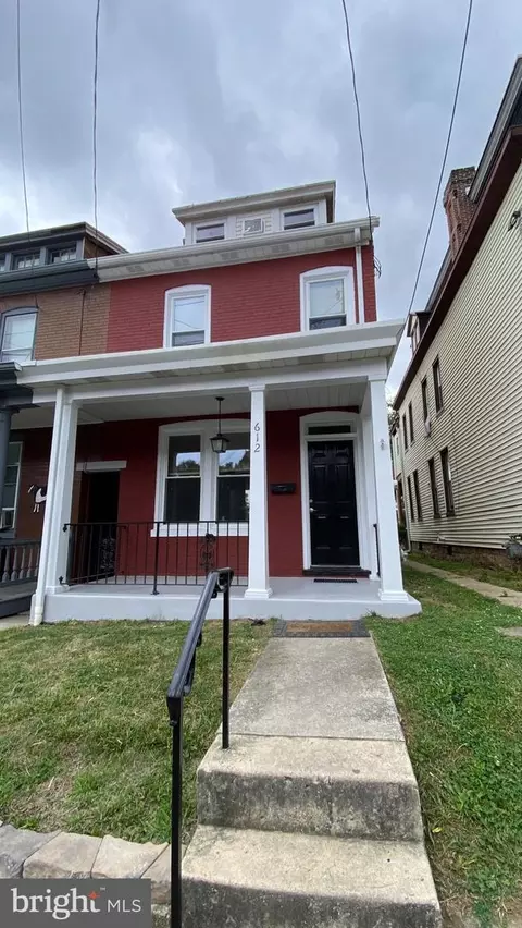 612 N West St, Carlisle, PA 17013