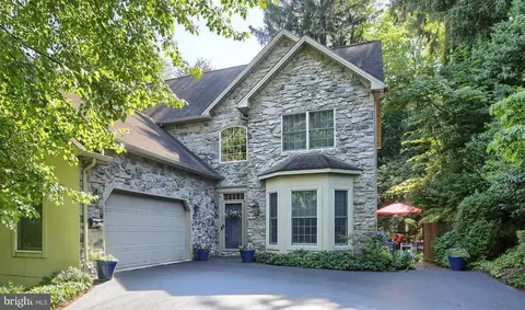 434 N 25th St, Camp Hill, PA 17011