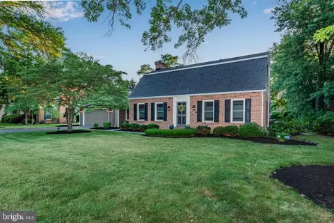 308 Glendale St, Carlisle, PA 17013