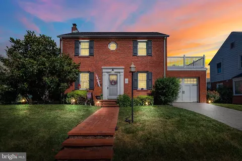 607 Harding St, New Cumberland, PA 17070