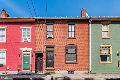 44 N East St, Carlisle, PA 17013