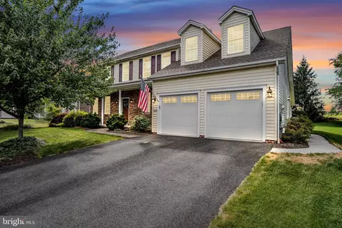 2169 Merrimac Ave, Mechanicsburg, PA 17055