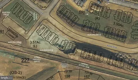 762 Aurora Dr #T383, Mechanicsburg, PA 17055