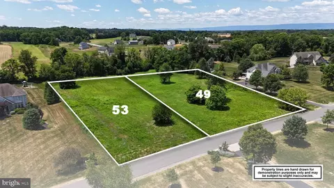 49 Ashton St, Carlisle, PA 17015