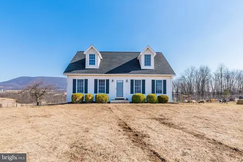 447 Shed Rd, Newville, PA 17241