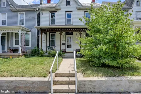 324 E Orange St, Shippensburg, PA 17257