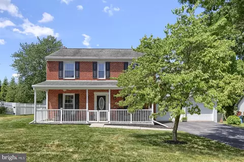 2826 W Rosegarden Blvd, Mechanicsburg, PA 17055
