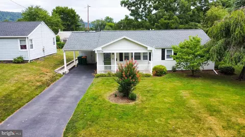 74 Oliver Rd, Enola, PA 17025