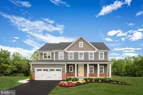 16 Victory Cir, Mechanicsburg, PA 17050