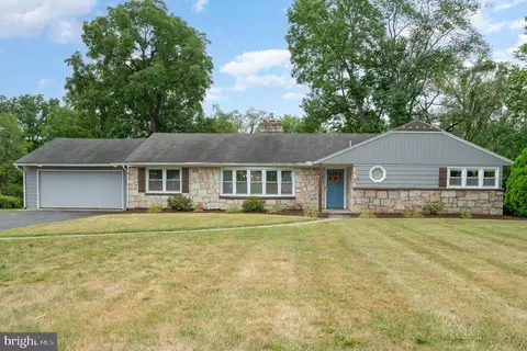 1001 Harrisburg Pike, Carlisle, PA 17013