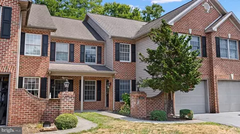 2217 Gleim Ct, Enola, PA 17025
