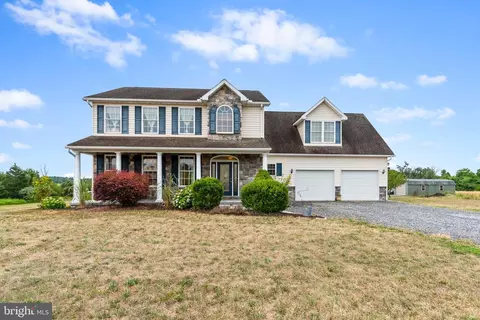 135 Frytown Rd, Carlisle, PA 17015
