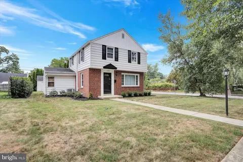 1199 Letchworth Rd, Camp Hill, PA 17011