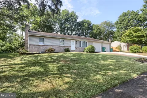 1315 Concord Rd, Mechanicsburg, PA 17050