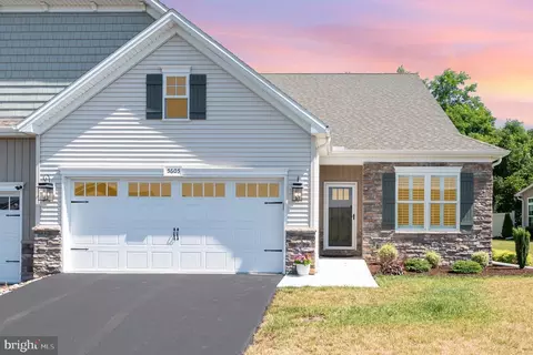 5605 Mendenhall Dr, Mechanicsburg, PA 17050