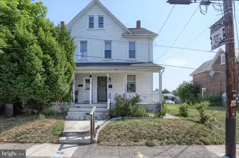 404 S Enola Dr, Enola, PA 17025