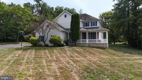 7 Bradi Dr, Carlisle, PA 17015