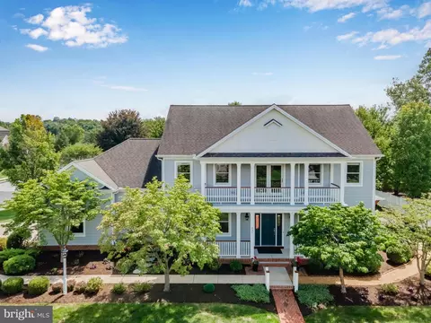 331 Southview Dr, Mechanicsburg, PA 17055