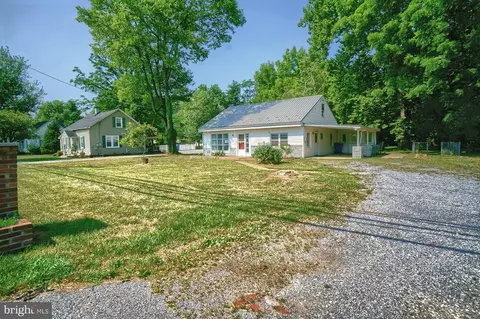521 Hogestown Rd, Mechanicsburg, PA 17050