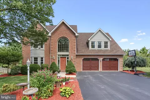 11 Charisma Dr, Camp Hill, PA 17011