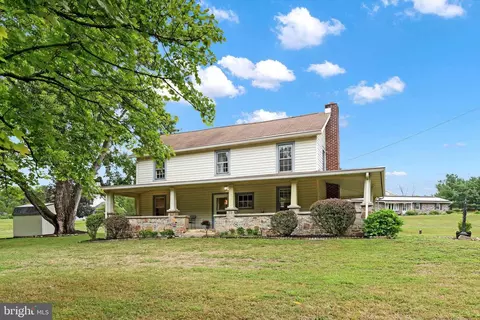 1315 Old Willow Mill Rd, Mechanicsburg, PA 17050