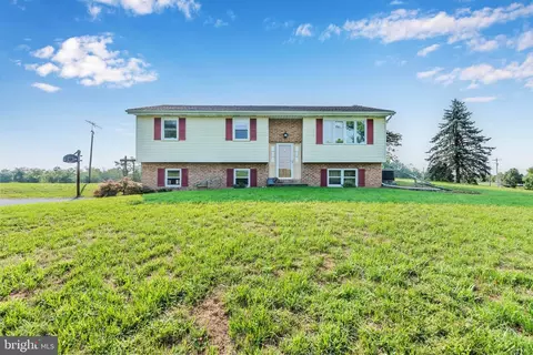 1 Waterloo Rd, Carlisle, PA 17015