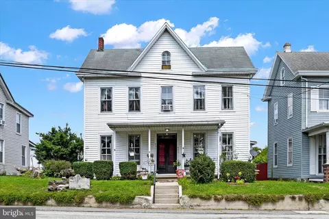 471 State St, Enola, PA 17025