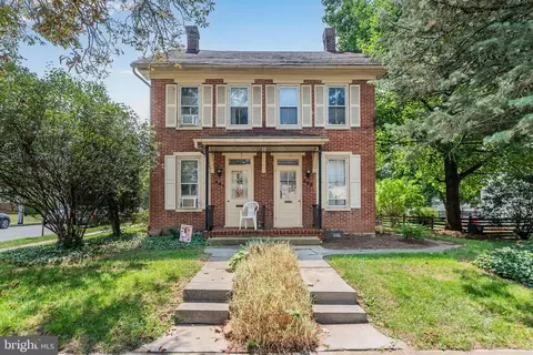 501 W Simpson St, Mechanicsburg, PA 17055