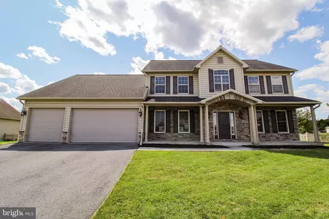5130 S Deerfield Ave, Mechanicsburg, PA 17050