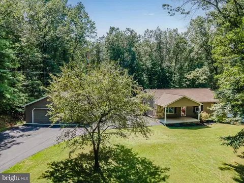 532 Baltimore Pike, Mount Holly Springs, PA 17065