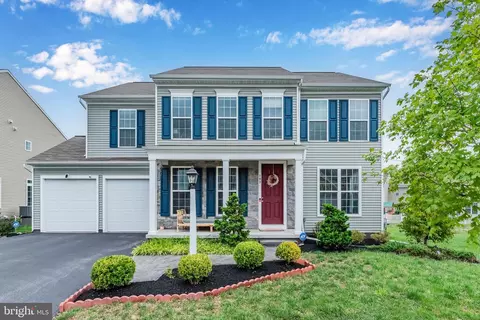 103 Stone Run Dr, Mechanicsburg, PA 17050