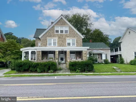 216 S 218 222 S Front St, Lemoyne, PA 17043