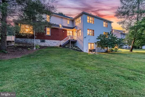 551 Highland Ave, Carlisle, PA 17013