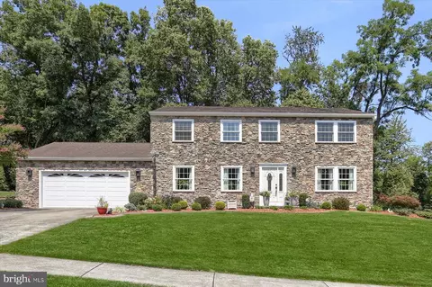 3504 Beverly Ln, Mechanicsburg, PA 17050