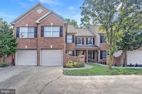 2215 Gleim Ct, Enola, PA 17025
