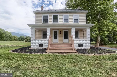 1101 Doubling Gap Rd, Newville, PA 17241