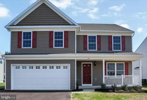 83 Bennington Way, Carlisle, PA 17013
