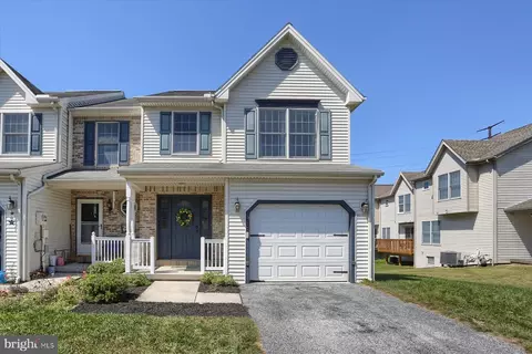38 Keefer Way, Mechanicsburg, PA 17055
