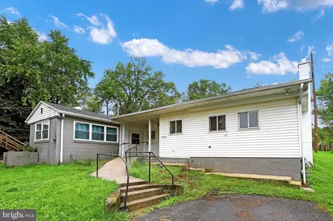 1760 W Trindle Rd, Carlisle, PA 17015