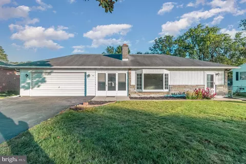 918 Hamilton St, Carlisle, PA 17013