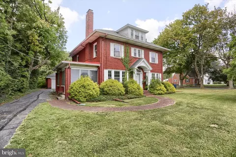 880 Harrisburg Pike, Carlisle, PA 17013