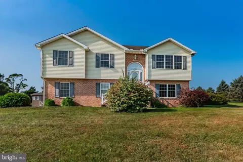 162 Crossroad School Rd, Newville, PA 17241