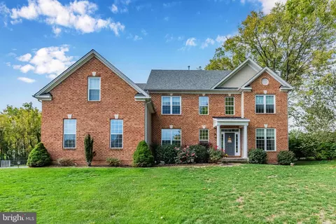 2 Hunt Pl, Mechanicsburg, PA 17050