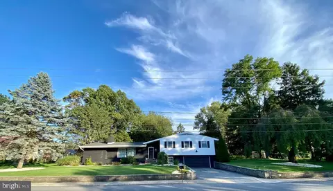 612 E Orange St, Shippensburg, PA 17257