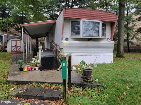 6331 Brandy Ln #5, Mechanicsburg, PA 17050