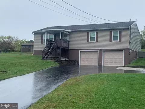 207 Alters Rd, Carlisle, PA 17015