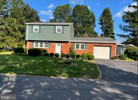 501 Appalachian Ave, Mechanicsburg, PA 17055
