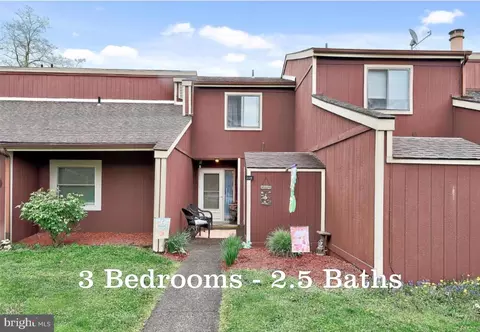 228 Brian Dr, Enola, PA 17025